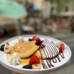 pancakes pralinés brunch montpellier - le 19ème